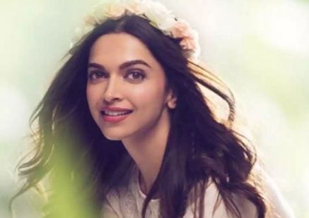 Deepika Padukone Continues Glorious Run as No 1 Heroine in India ...