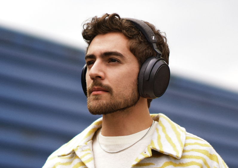 Sennheiser Momentum 4 Wireless Headphone With ANC Launched In India ...