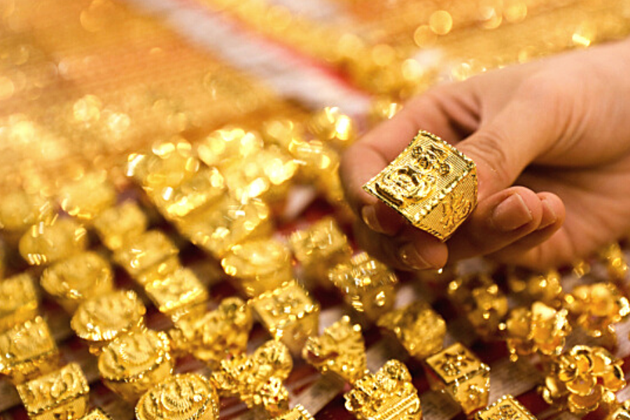 Gold Price Drops Ahead of Festive Season, Win-Win Situation for Buyers |  Pragativadi | Odisha News, Breaking News Odisha, Latest Odisha News