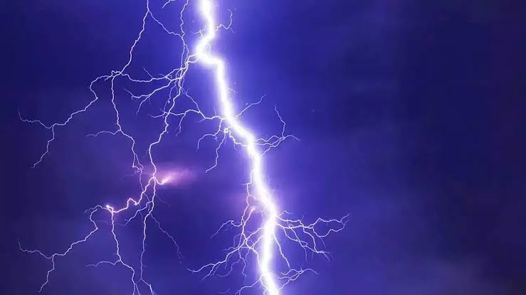 Lightning strikes kill at least 60 in Bihar & UP | Pragativadi | Odisha ...