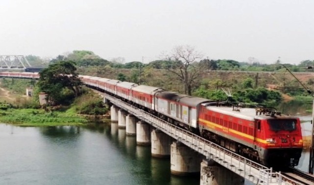 Bhubaneswar-Bangalore Special Prashanti Express