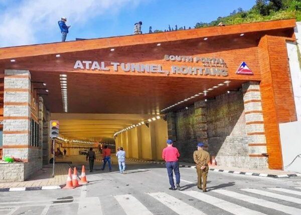 Himachal Pradesh: Turis Terdampar Di Terowongan Atal Diselamatkan Dengan Aman