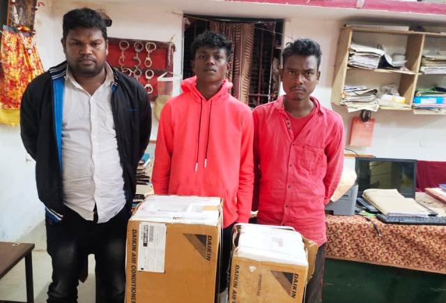 Three held for stealing ACs