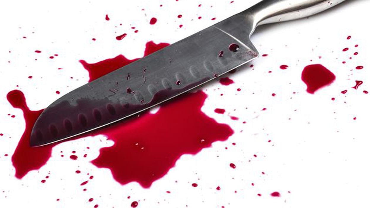 woman stabbed
