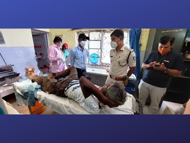 Jharsuguda Cop Admits Ailing Man To Hospital