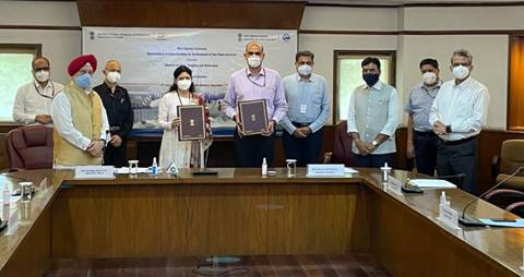 Shipping Ministry Inks Mou With Civil Aviation Ministry Sign Mou To Develope Seaplane Services