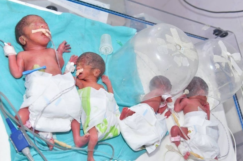Woman gives birth to quadruplets