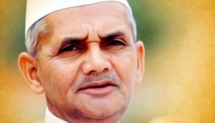 Let's Remember India's 2nd PM Lal Bahadur Shastri On His Death ...