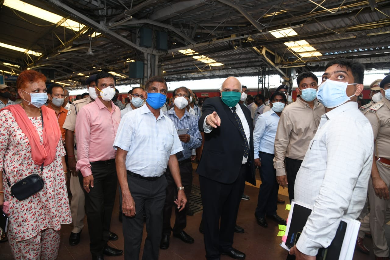 Railway Board Chairman Ceo Inspected BBS Station Reviewed Ongoing   Railway Board Chairman Ceo 