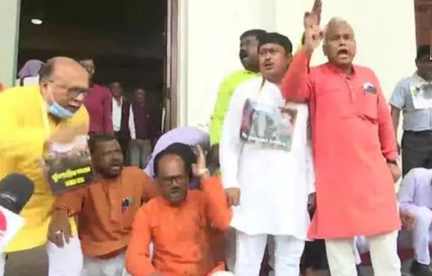 Ruckus In West Bengal Assembly Over Birbhumin Massacre Speaker Suspends 5 Bjp Mlas Pragativadi