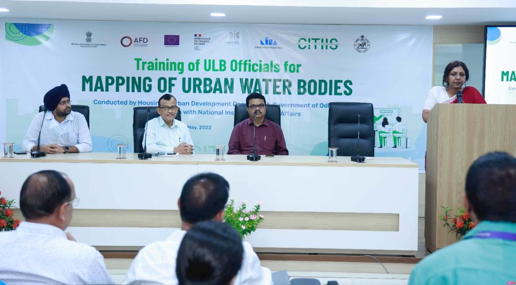 Mapping & Developing Urban Water Bodies: ULB Officials Imparted Training