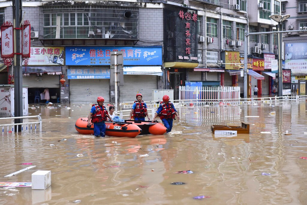 China: Thousands Evacuated After Heaviest Rains In Decades - Pragativadi