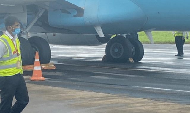 SpiceJet Flight's Tyre Bursts