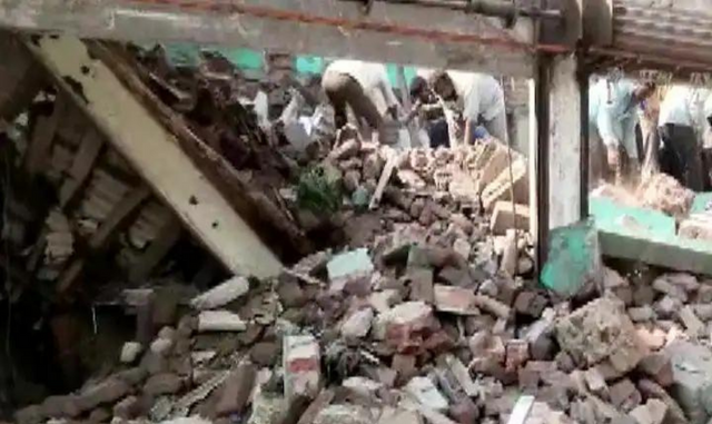 Building Collapses In Amravati