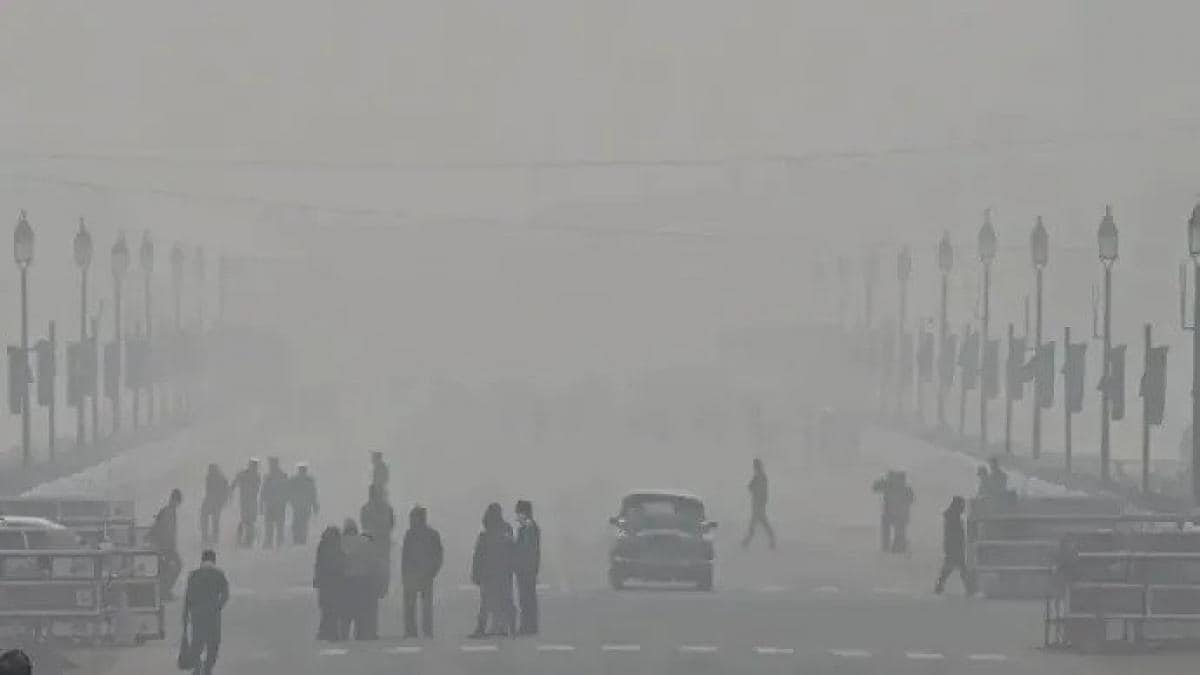 Dense Fog Cripples North India