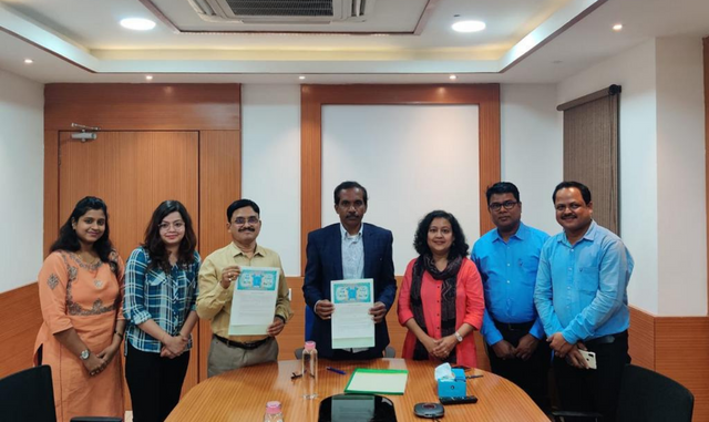 H & UDD signs MoU with Urban Management Centre