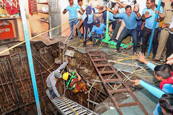 Indore Temple collapse: Beleshwar Mahadev temple mishap death toll rises to 35