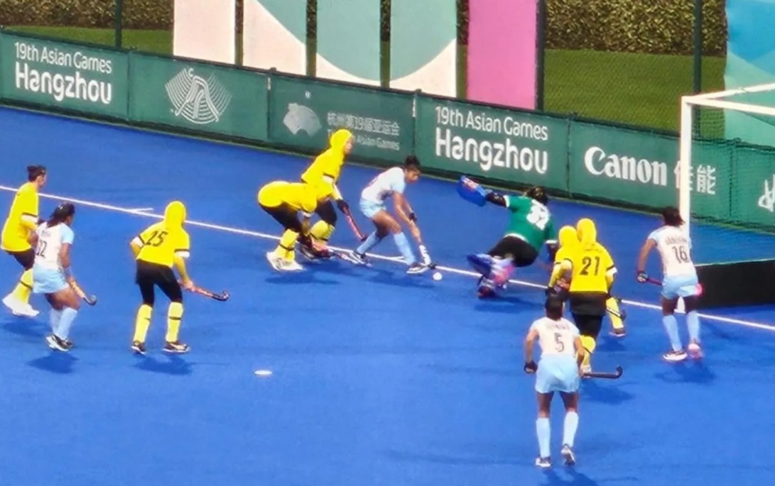 Indian Womens Hockey Team Beat Malaysia 6 0 To Continue Their Winning Run At Asian Games