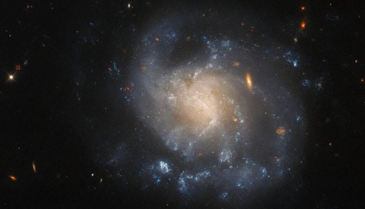El Telescopio Espacial Hubble de la NASA captura el sitio de una supernova en órbita