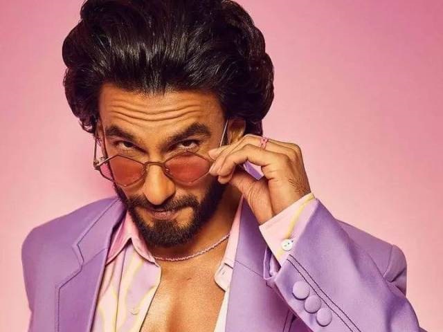 It’s time to revisit Ranveer Singh as ‘Rocky Aur Rani Ki Prem Kahaani’ re-releases in theatres!