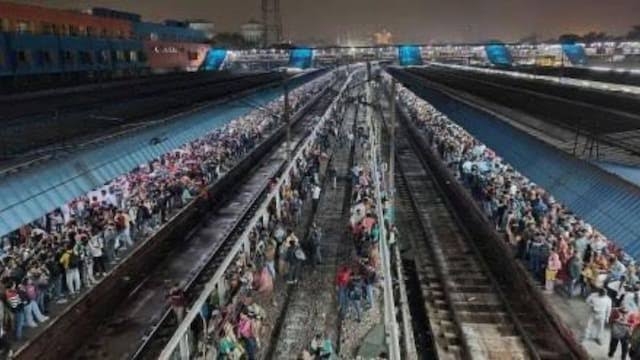Delhi railway station stampede