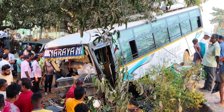 Passenger Bus Meets with Accident