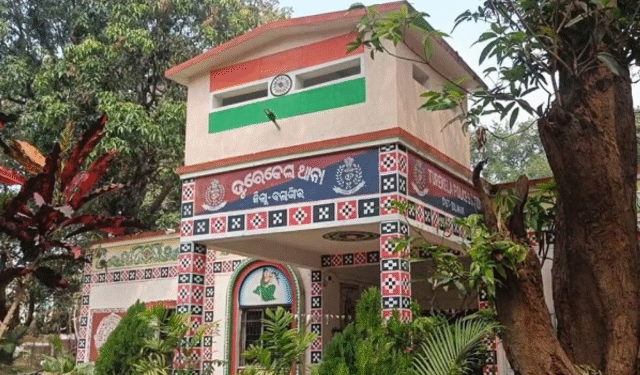 Minor Girl Found Hanging