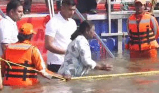 Holy Dip at Prayagraj