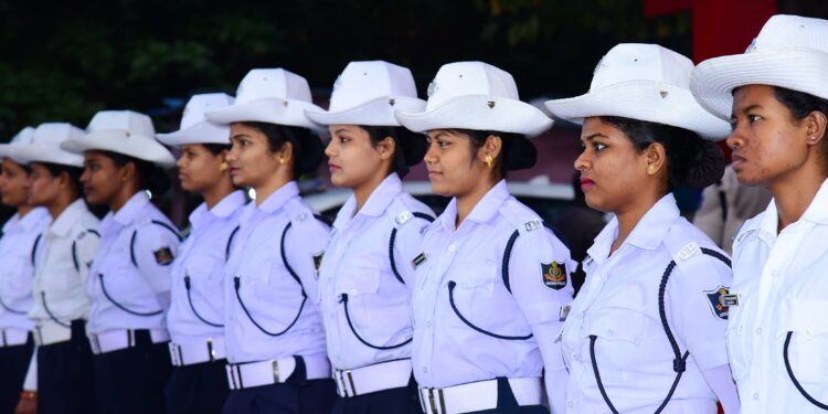 Bhubaneswar: Police Commissioner Commends Women’s Dedication in Traffic, Law & Order Enforcement