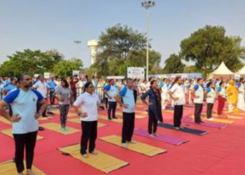 Over 6000 Yoga Enthusiasts Practiced Common Yoga Protocol at Kalinga Stadium