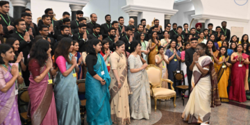 IAS officers meet President Murmu