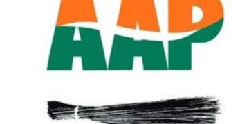 13 councillors resign from AAP