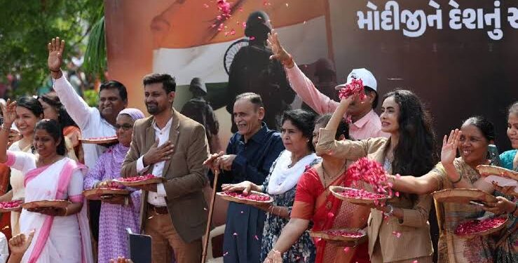 PM Modi in Gujarat