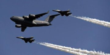 Viral Videos Claiming to Show Pakistani F-16 Airstrikes on India Are Actually From a Video Game!