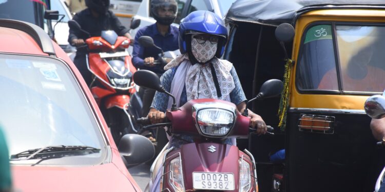 Odisha Grapples with Intense Heatwave as Mercury Soar Above 40°C