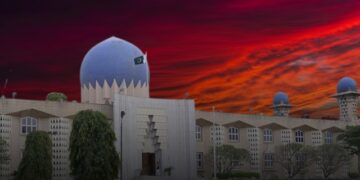 India expels Pakistani diplomat