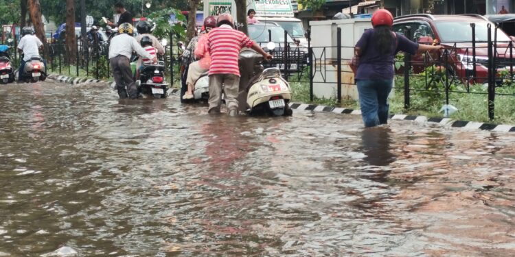 Bhubaneswar Battles Flash Floods After Brisk Rain!