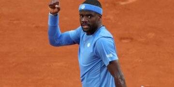 Frances Tiafoe Soars Past Altmaier in Straight Sets at Roland Garros 2025