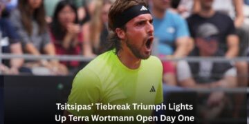 Tsitsipas Edges Darderi in Thrilling Three-Setter at Halle 2025 Opener