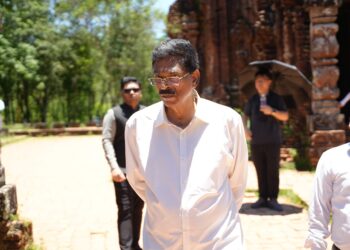 Odisha Governor My Son Temple Visit