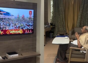 Naveen Patnaik Watches Puri Rath Yatra 2025 Live from Mumbai Hospital