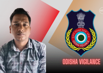 Accountant Caught Taking Bribe