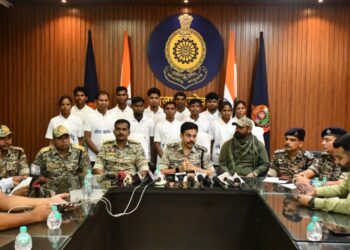 Maoist surrender in Chhattisgarh