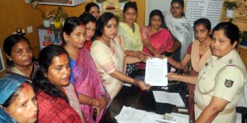 BJD’s Lekhashree Files FIR Against Nilagiri MLA Santosh Khatua for Offensive Remarks