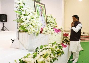 Odisha CM tribute to Daulal Vaishnaw