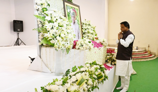 Odisha CM tribute to Daulal Vaishnaw