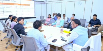 Odisha CM Announces Recruitment of 1,840 Doctors, 5,000+ Paramedics