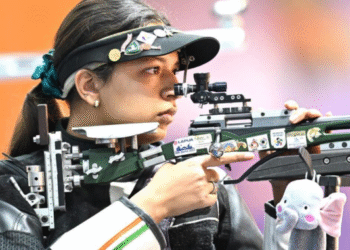 India wins gold in women’s 50m rifle team event