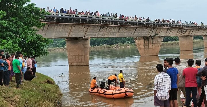 Mahanadi drowning incident
