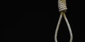 Plus 3 Girl Student Found Hanging